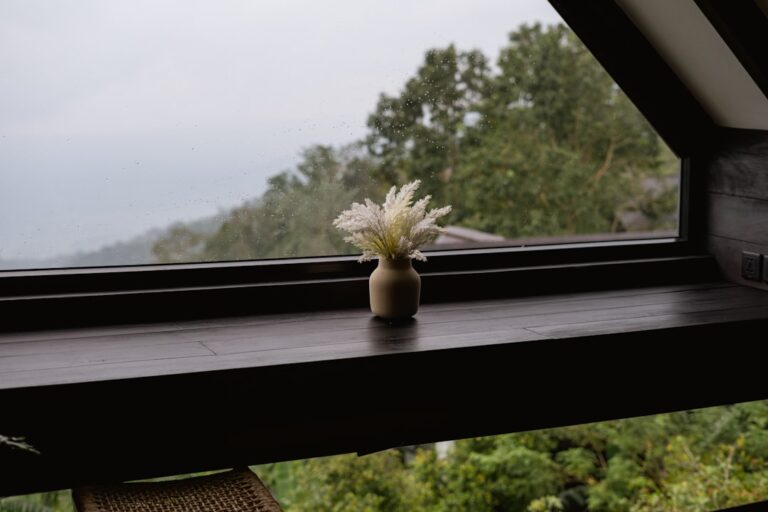 how to remove pollen from home